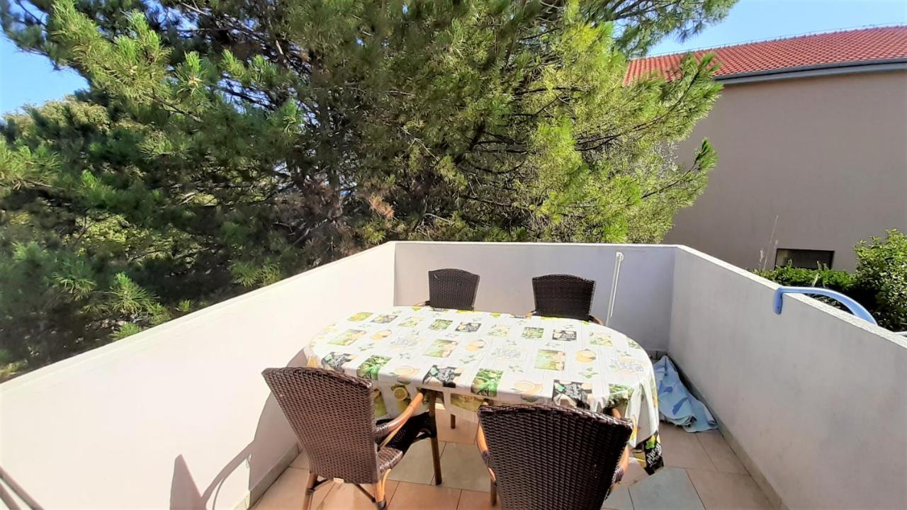 Apartments Nadia Sokolic Nerezine Kültér fotó